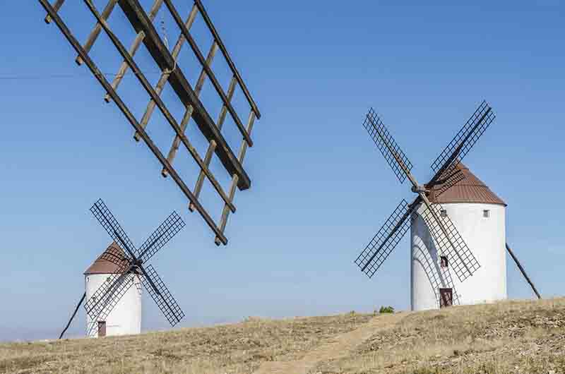 Cuenca - Mota del Cuervo 27 - molinos de viento.jpg